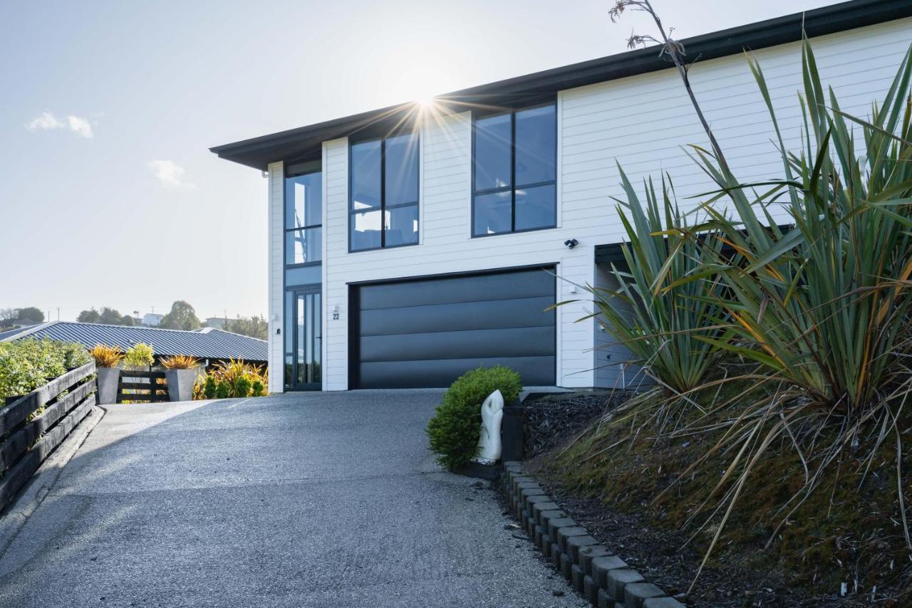 Villa Modern Family Friendly Getaway à Dunedin Extérieur photo