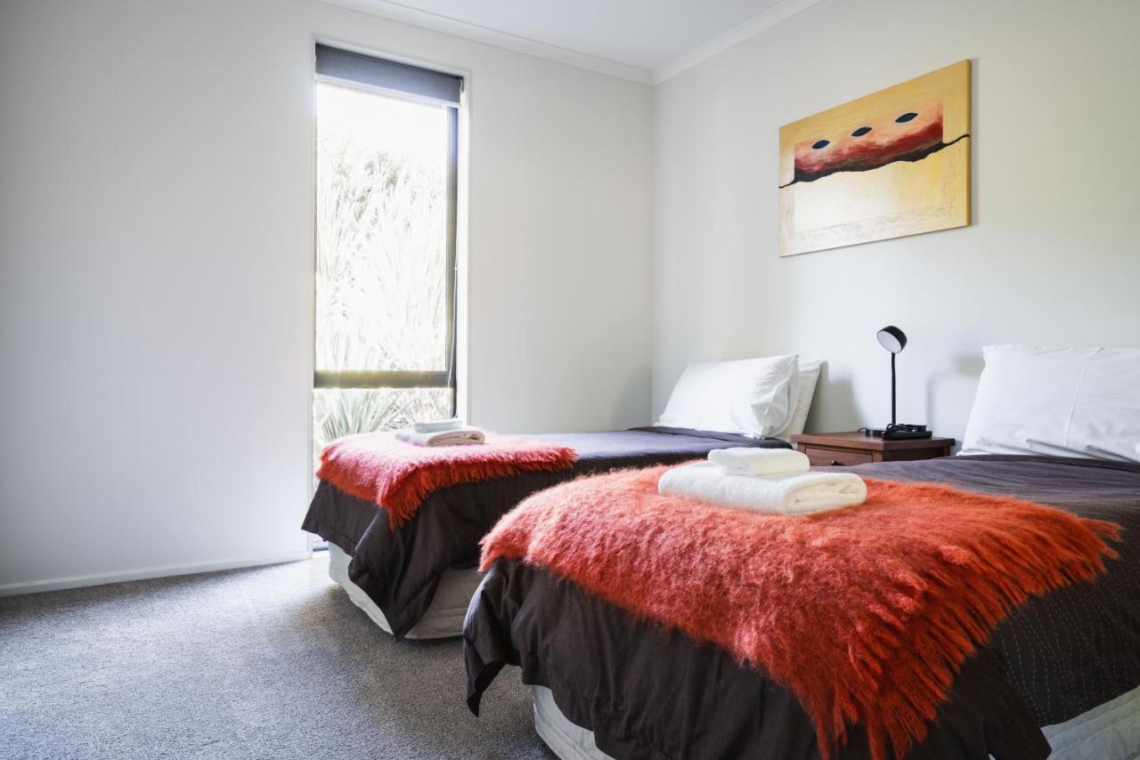 Villa Modern Family Friendly Getaway à Dunedin Extérieur photo