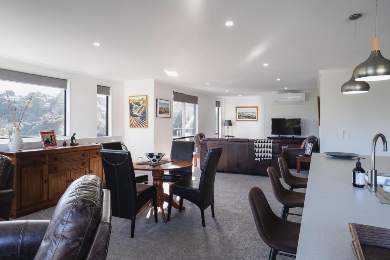 Villa Modern Family Friendly Getaway à Dunedin Extérieur photo